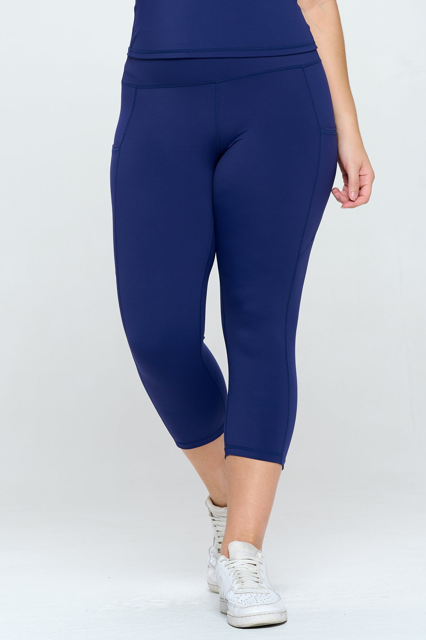 Buttery Soft High Waisted Capri Leggings with Pockets - Navy Blue